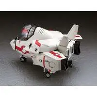 1/24 Scale Model Kit - Super Dimension Fortress Macross / VF-1J Valkyrie & Lynn Minmay