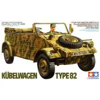 1/35 SCALE GERMAN KUBELWAGEN TYPE 82 Model Kit