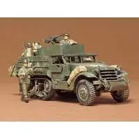 1/35 Scale Model Kit - Half-track / Armoured personnel carrier