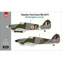 1/32 Scale Model Kit - Tank / Hawker Hurricane