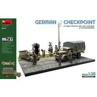1/35 Scale Model Kit - Vehicle / Opel Blitz 3.6-36S & Kfz.1 Type 170VK