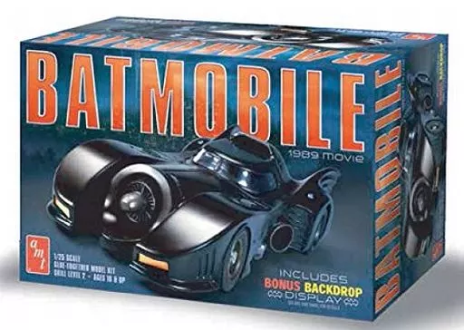 Plastic Model Kit - BATMAN / Batmobile & Batman