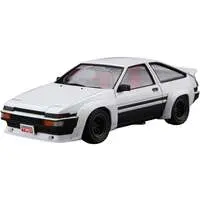 1/24 Scale Model Kit - Vehicle