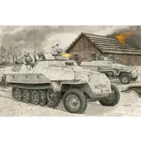 1/35 Scale Model Kit - Half-track / Sd.Kfz. 2 Kettenkrad & Armoured personnel carrier