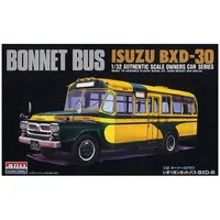 1/32 Scale Model Kit - Bus