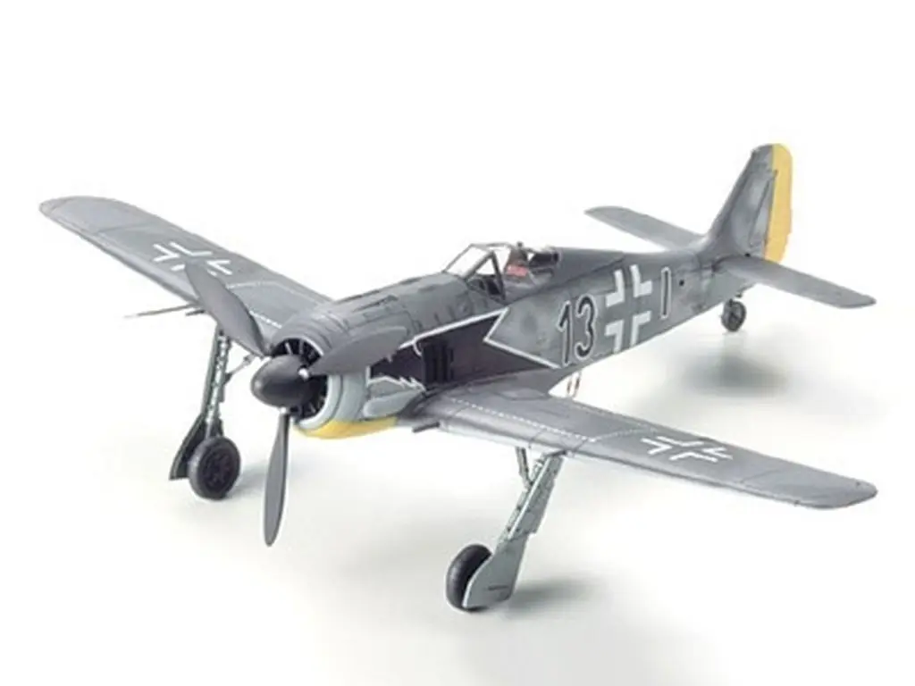 1/72 Scale Model Kit - Focke-Wulf / Messerschmitt Bf 109 & Focke-Wulf Fw 190